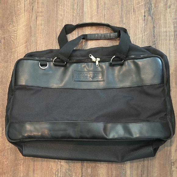 Harley-Davidson Black Dufflebag Canvas And Faux Leather 22" X 12" X 9" - Picture 1 of 9